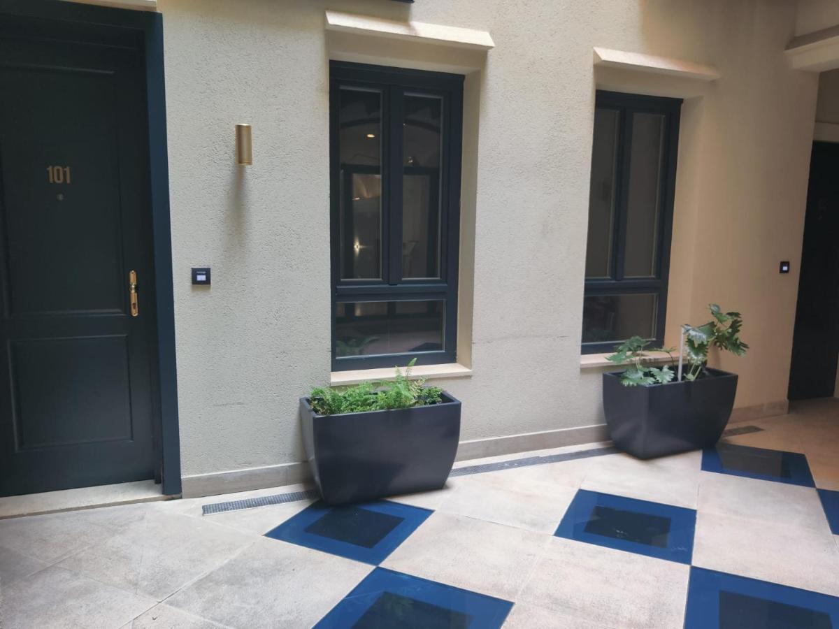 One One Two Hotel Valletta Luaran gambar